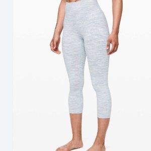 Lululemon Wunder Under Crop, Wee are from Space Size 4